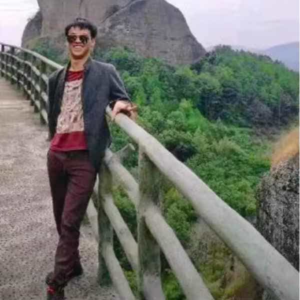 28岁岁广东单身帅哥 - 克孜勒苏柯尔克孜吉缘网