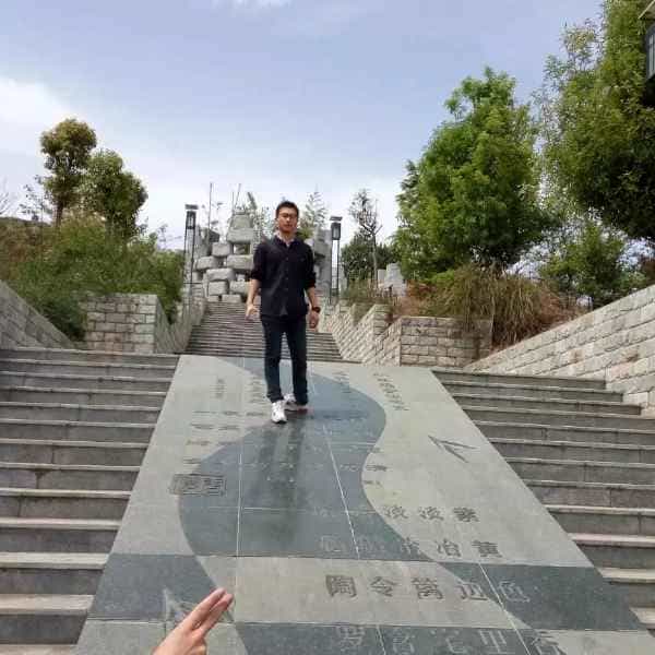 28岁岁陕西单身帅哥 - 克孜勒苏柯尔克孜吉缘网