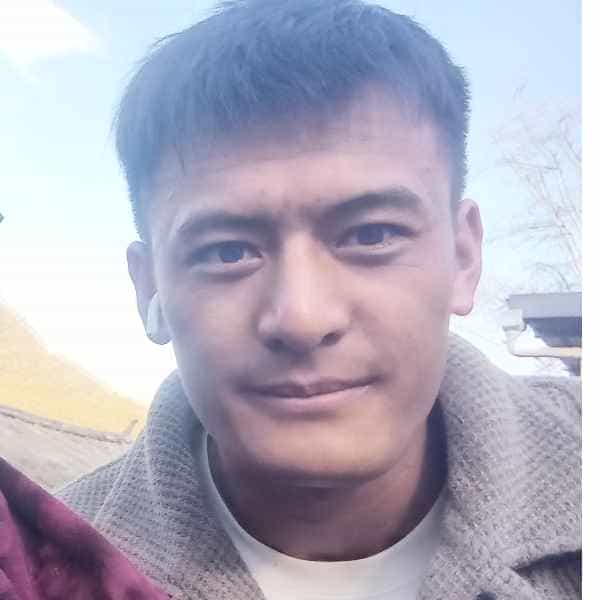 34岁岁云南单身帅哥 - 克孜勒苏柯尔克孜吉缘网