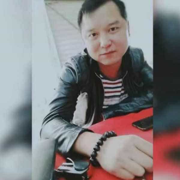 40岁岁湖南单身帅哥 - 克孜勒苏柯尔克孜吉缘网