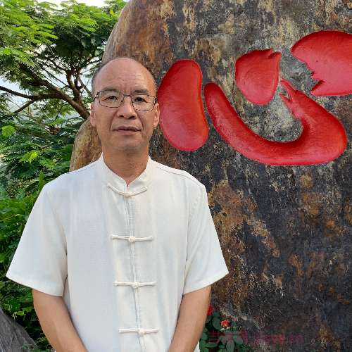 60岁岁广东单身帅哥 - 克孜勒苏柯尔克孜吉缘网