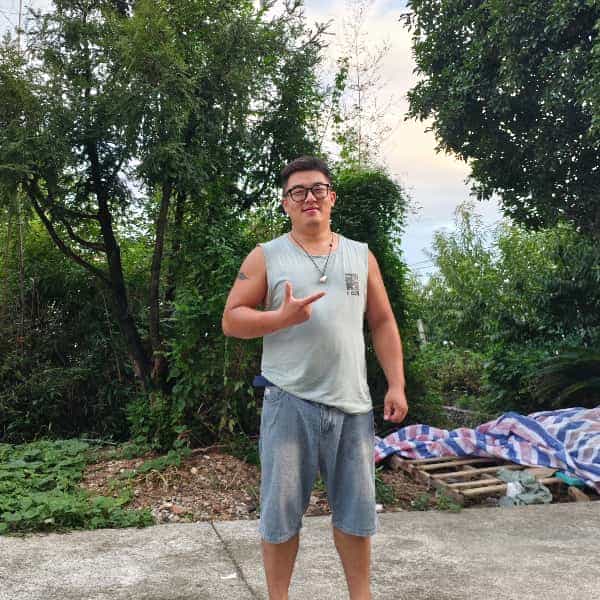 32岁岁浙江单身帅哥 - 克孜勒苏柯尔克孜吉缘网